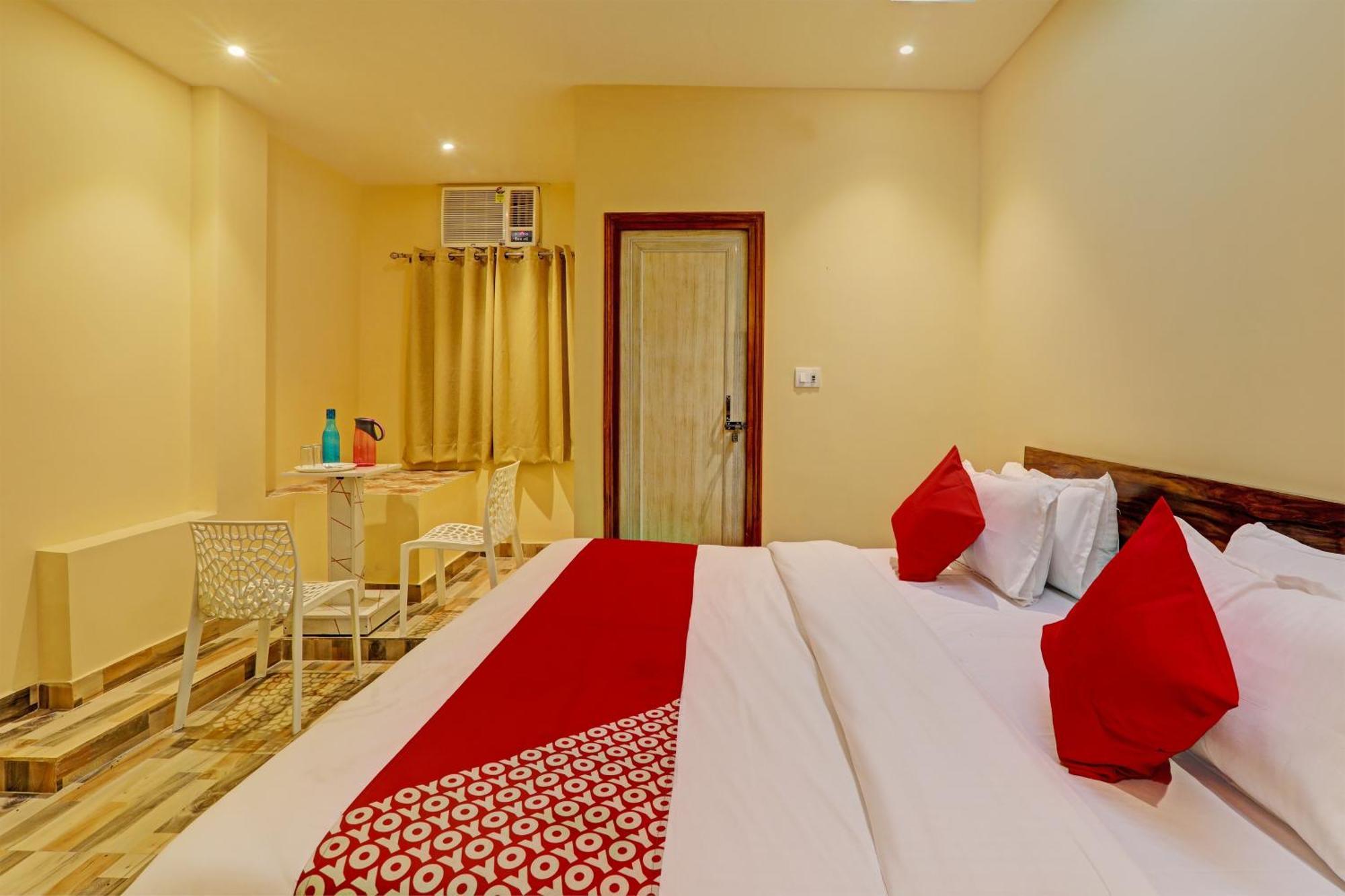 Hotel O Royal Regency Palace Gorakhpur Bagian luar foto
